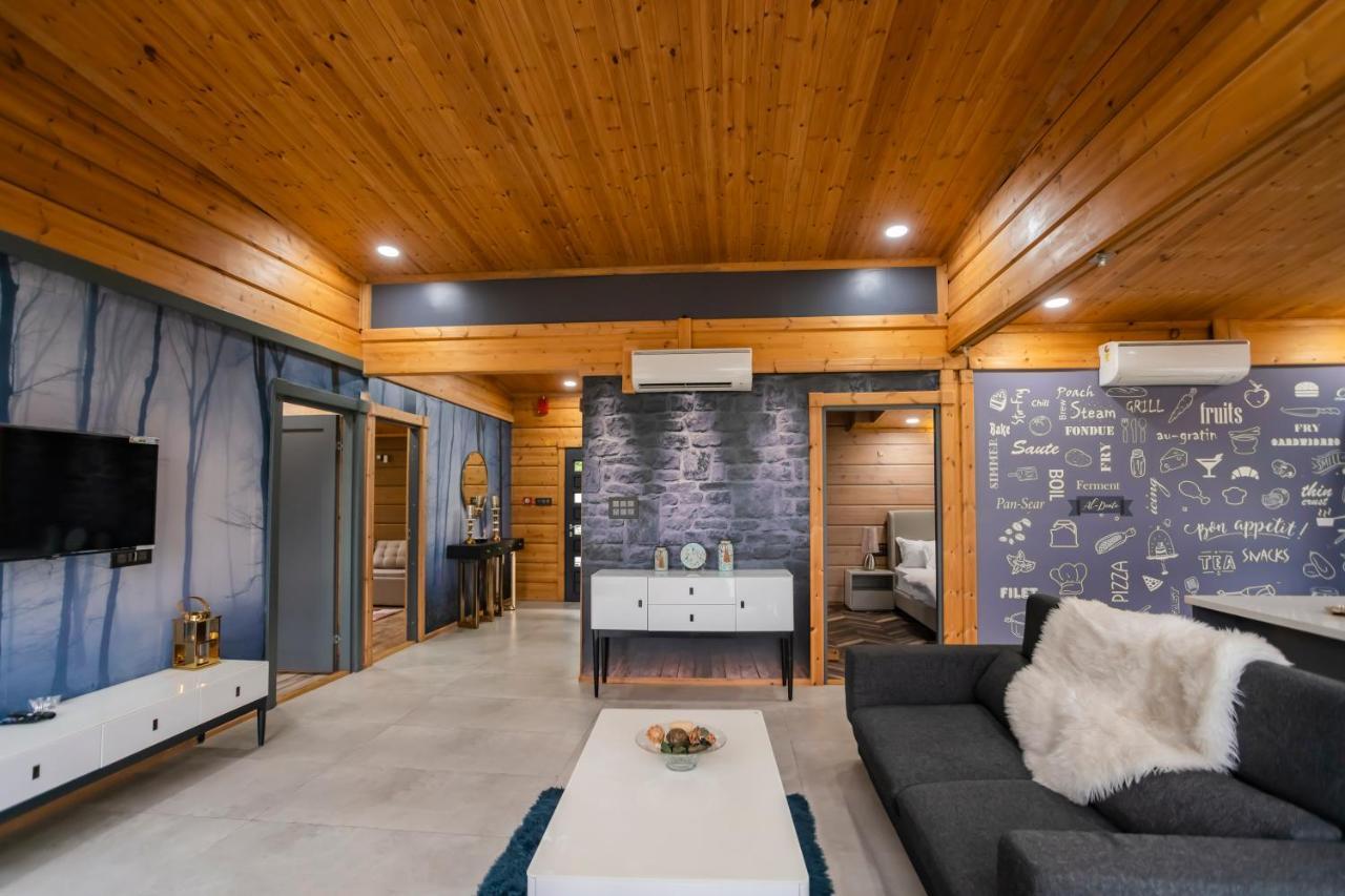 Saffronstays Paradise Pines, Dehradun - Cliff Villa With Valley & Forest Views Extérieur photo